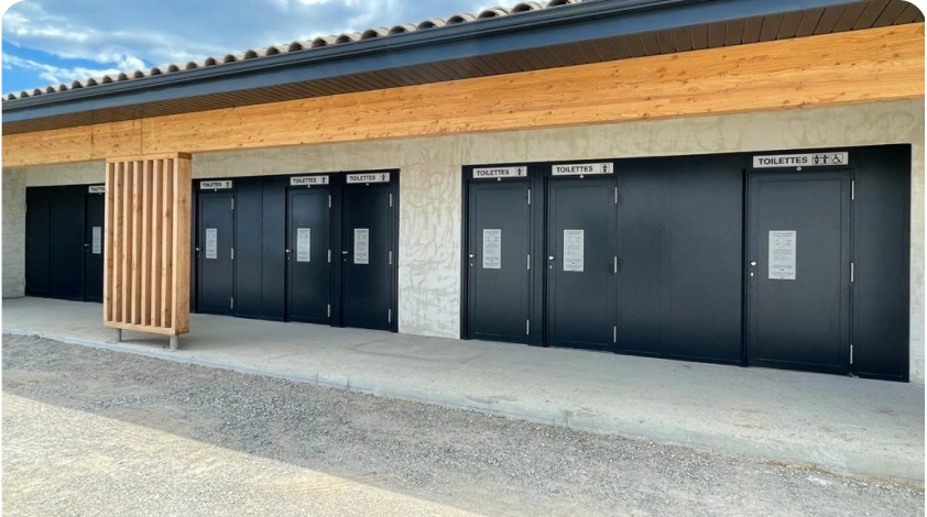 toilettes pour usage intensif